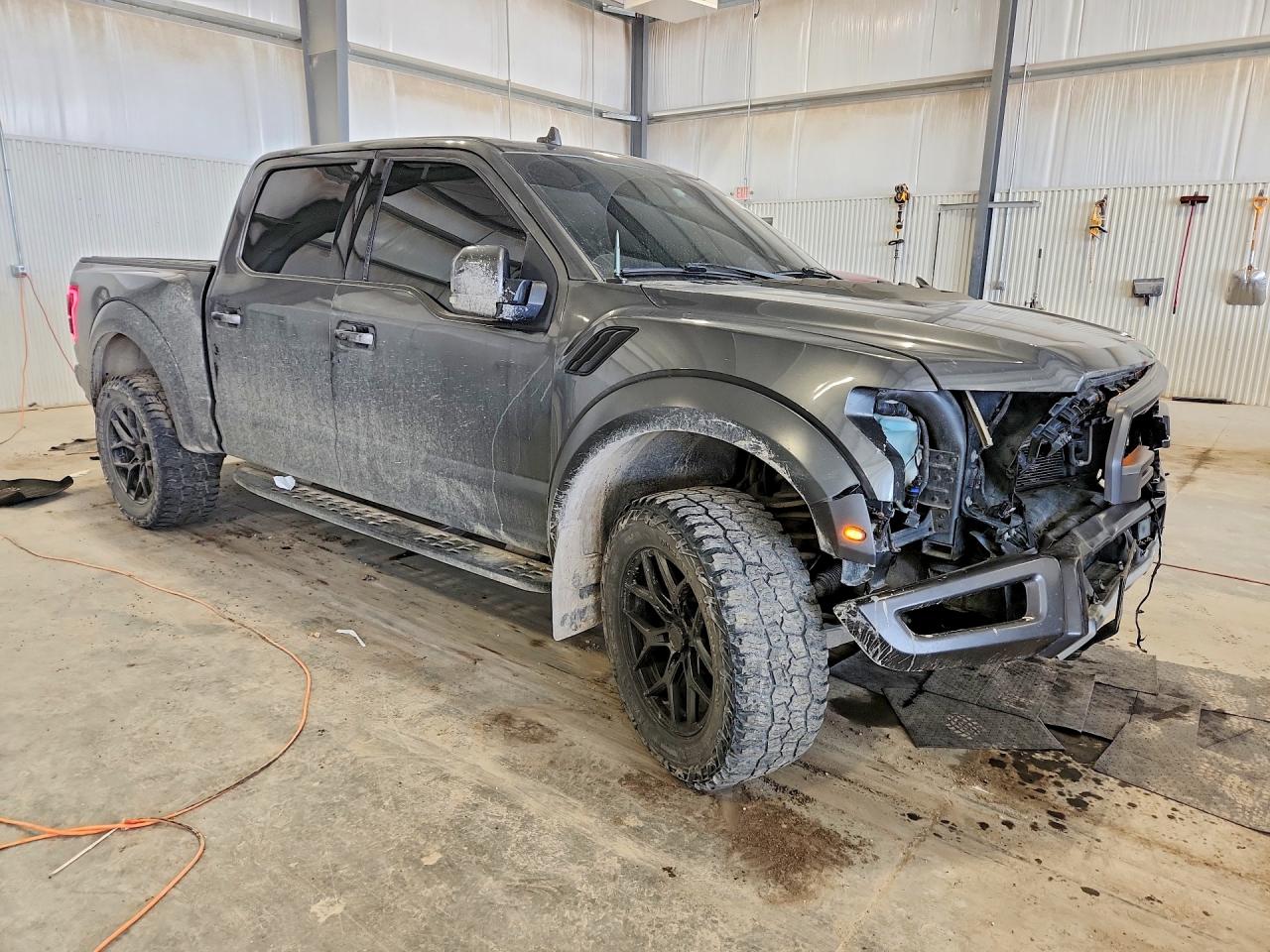 Ford F-150 Raptor