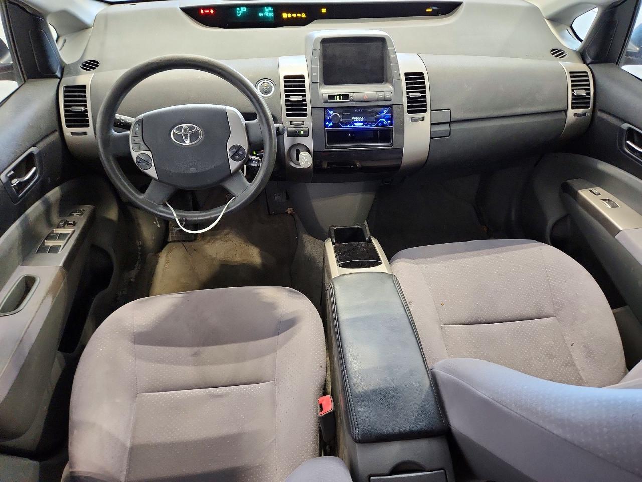 Toyota Prius Base