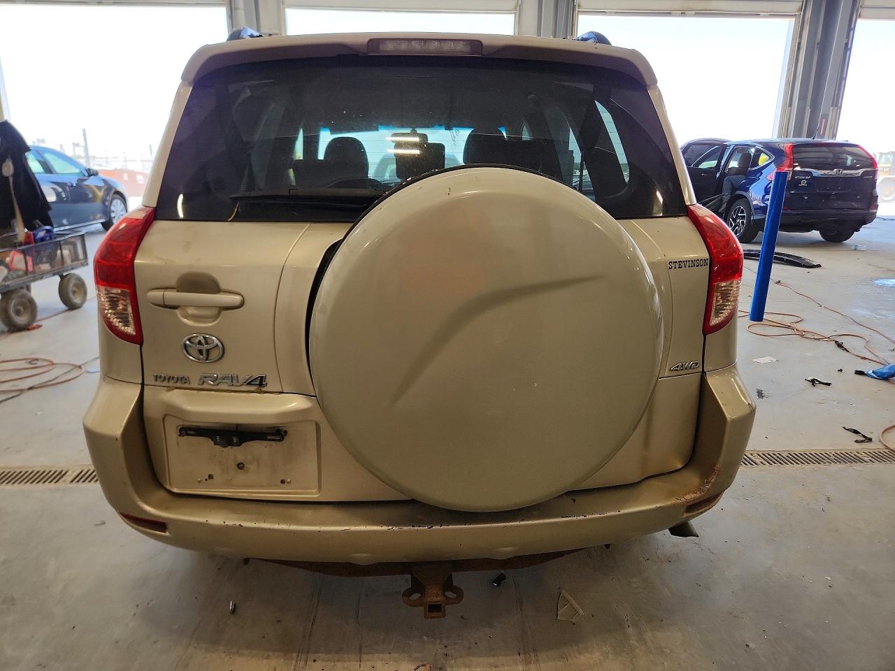 Toyota RAV4 Base
