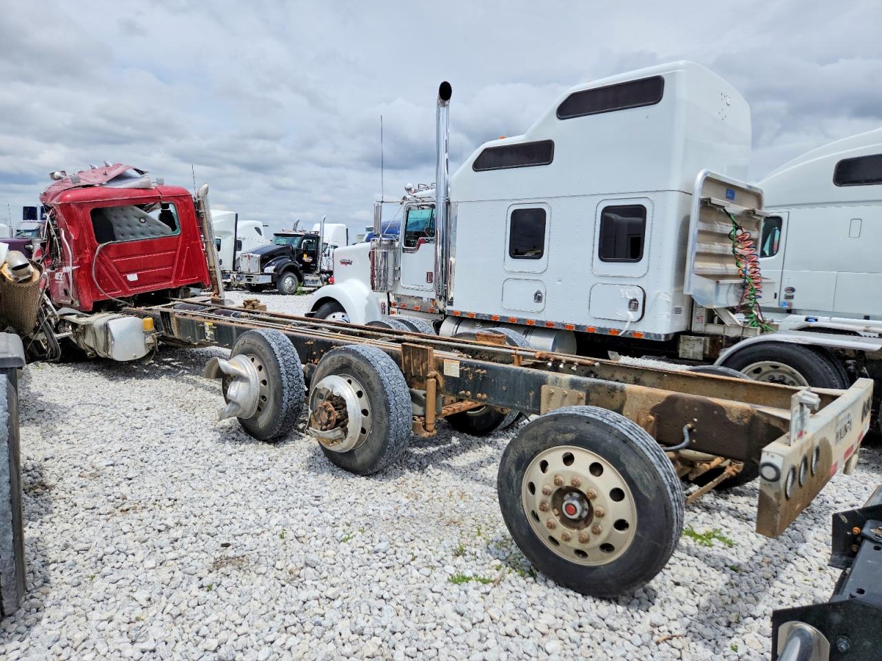 Mack Gu800