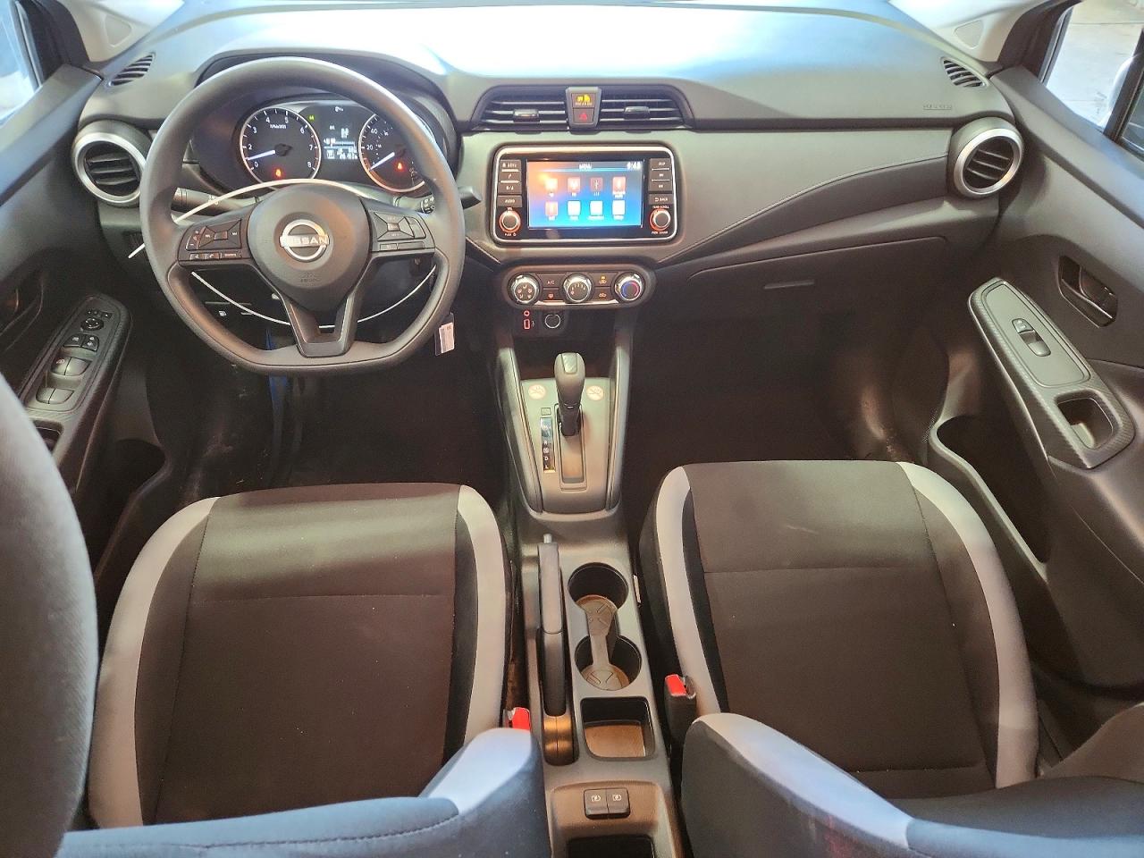 Nissan Versa S