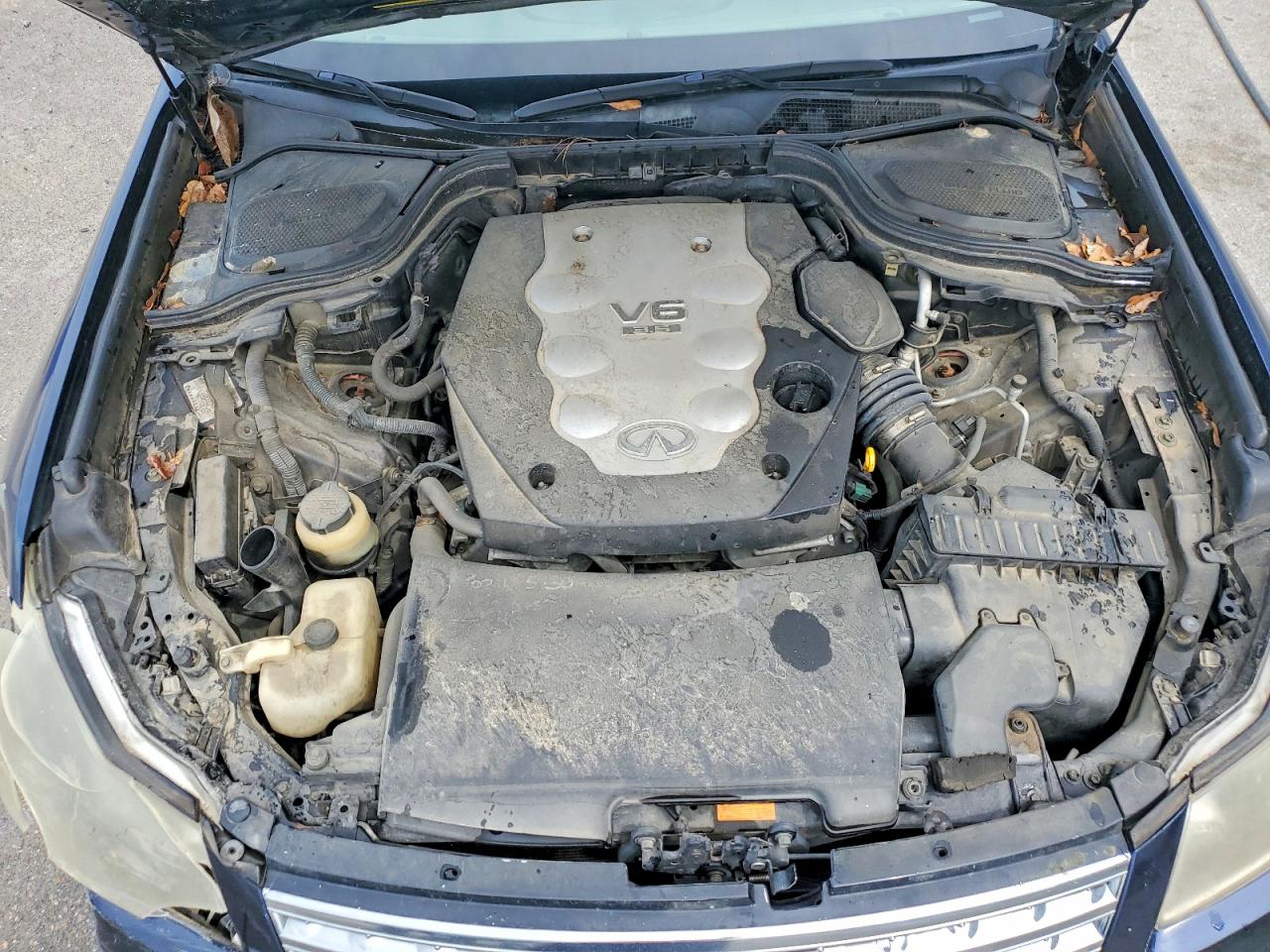 INFINITI M35 Base