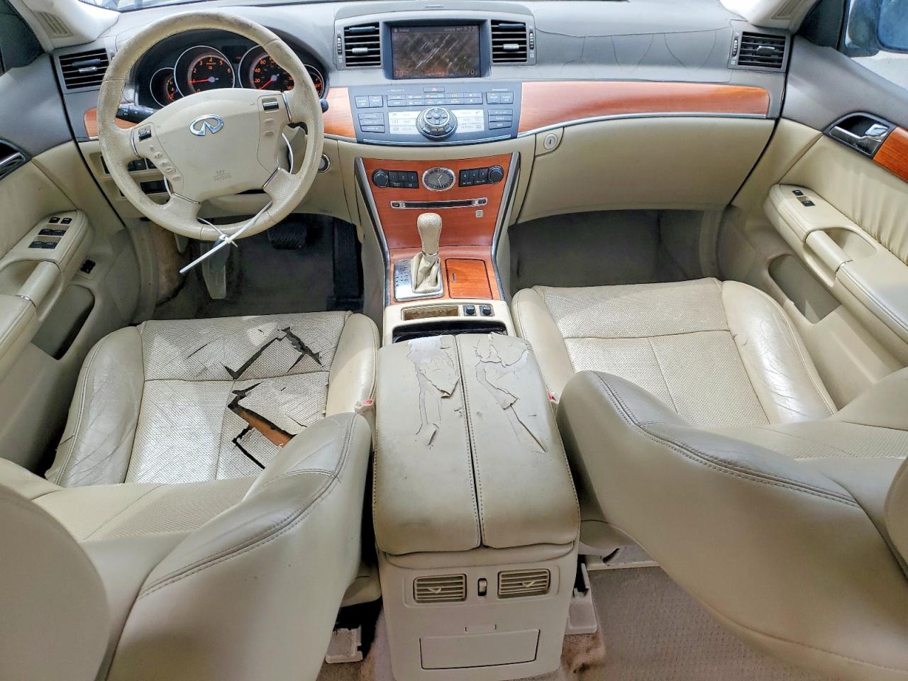 INFINITI M35 Base