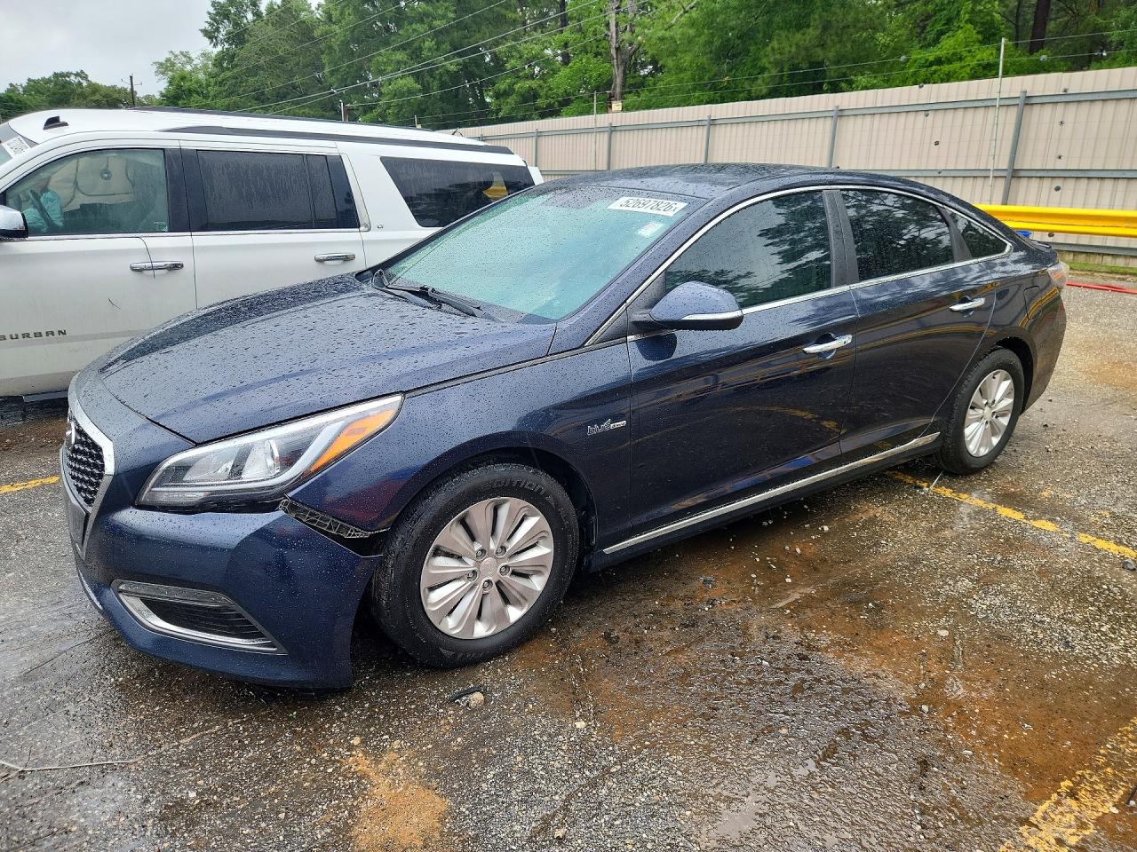 Salvage Hyundai SONATA Image