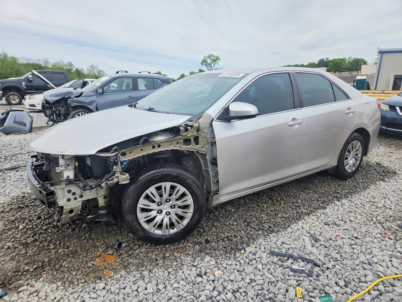 Salvage Toyota Camry Image