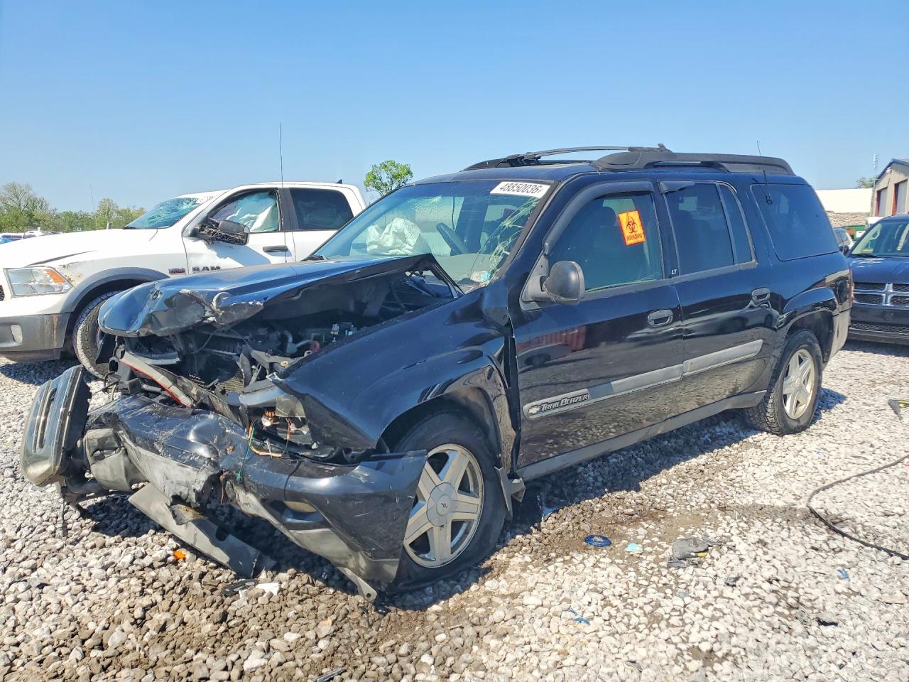 Salvage Chevrolet Trailblaze Image