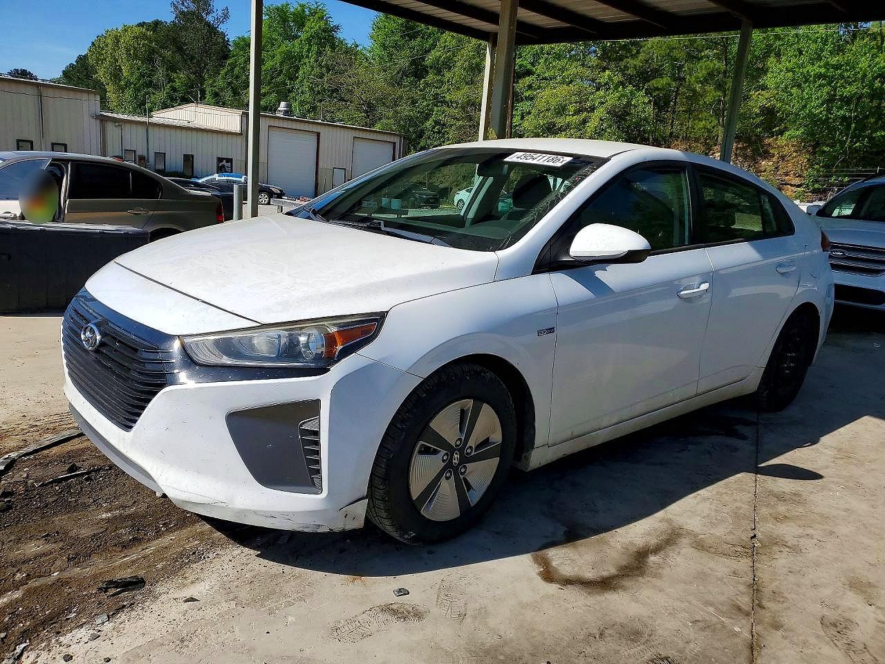 Salvage Hyundai Ioniq Image