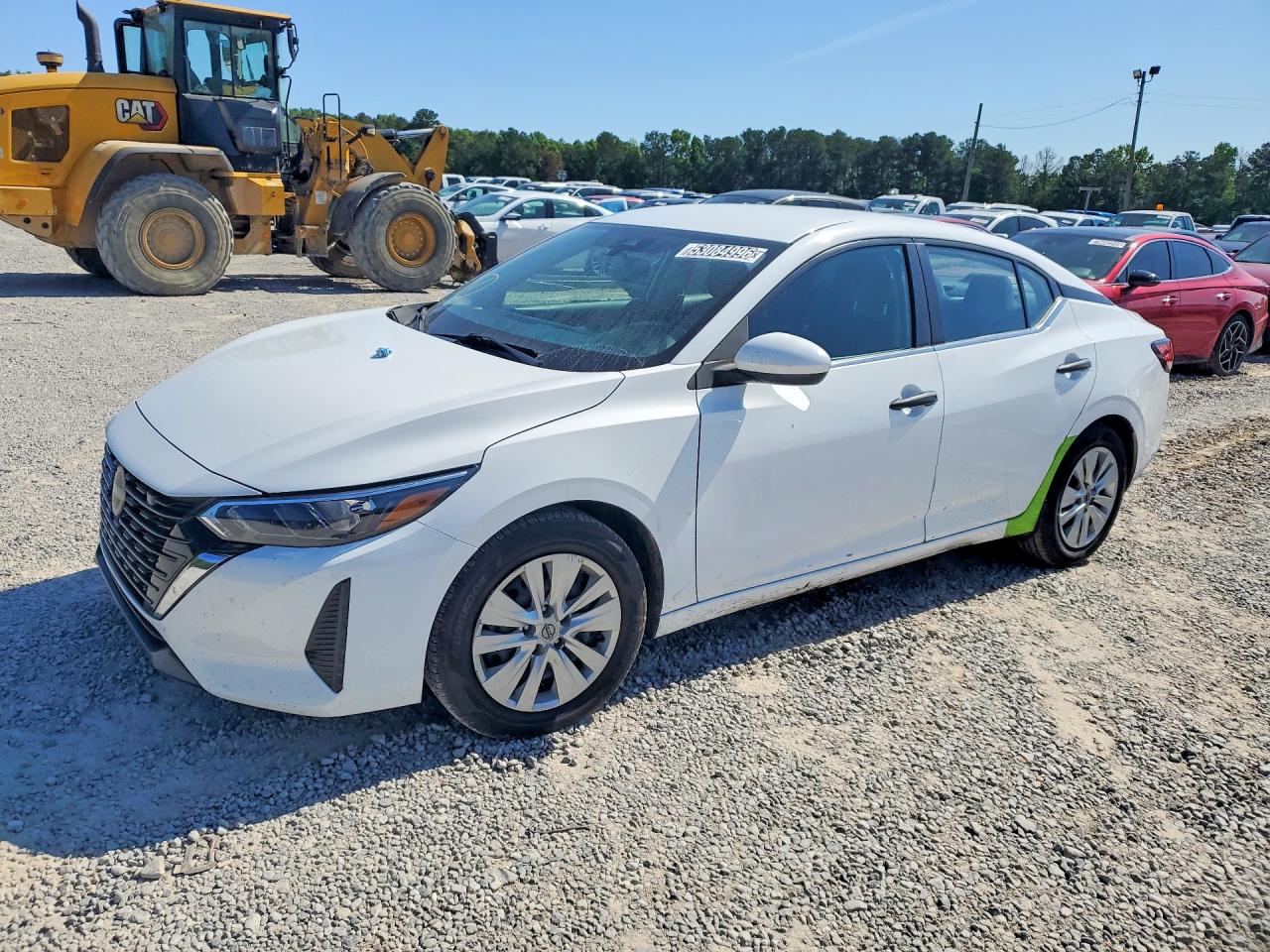 Salvage Nissan Sentra Image