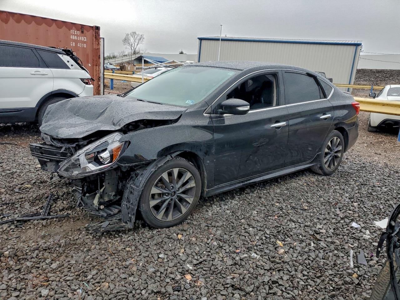 Salvage Nissan Sentra Image