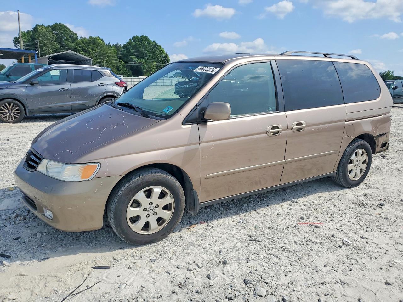 Salvage Honda Odyssey Image