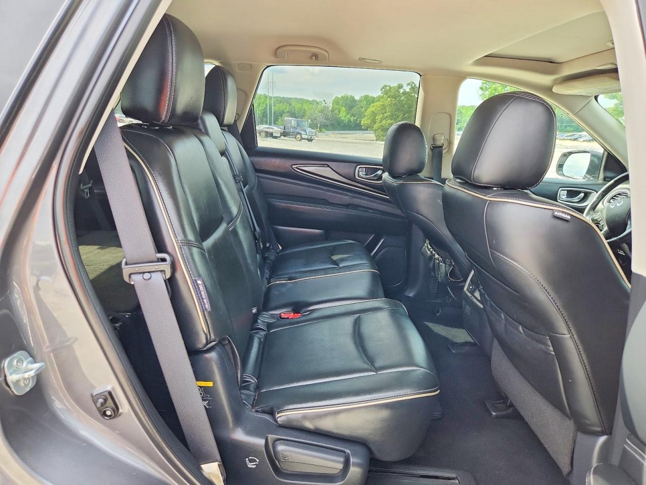INFINITI Qx Pure