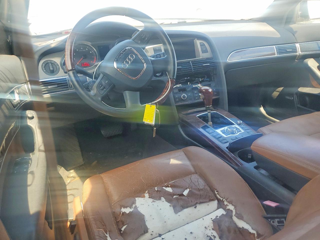 Audi A6 3.2