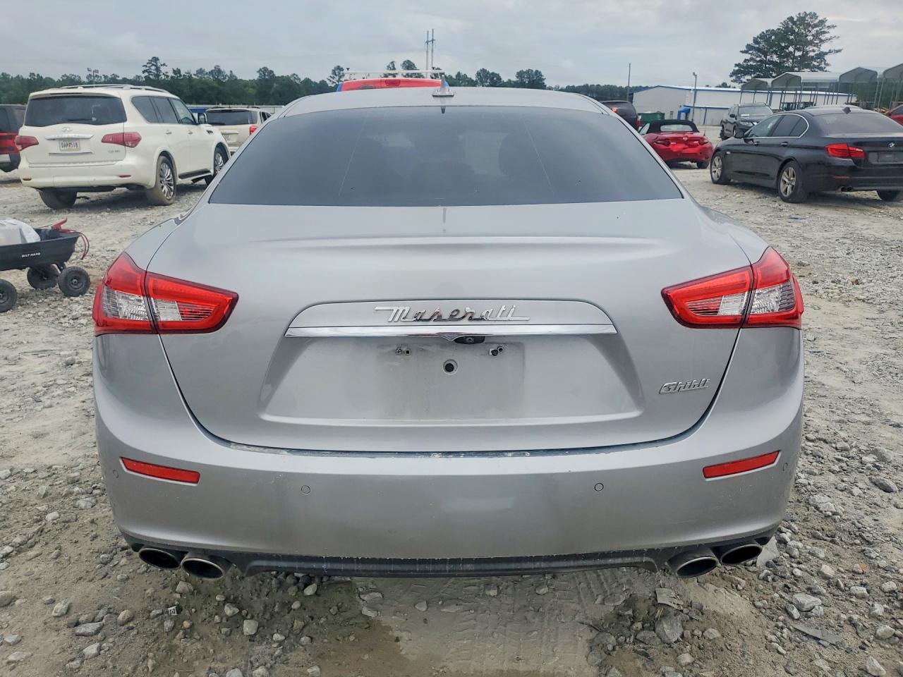 Maserati Ghibli Luxury