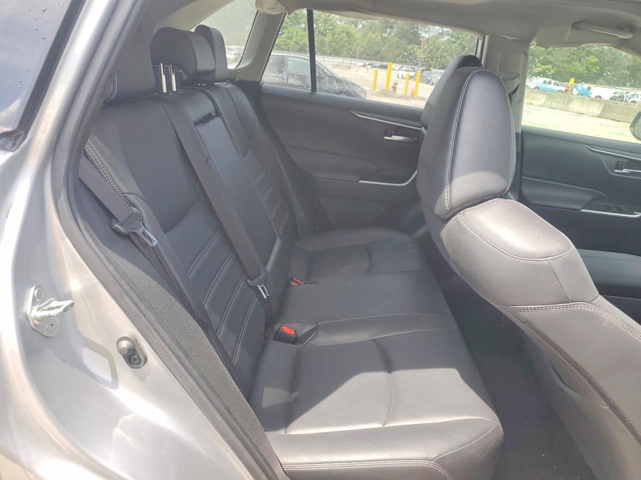 Toyota RAV4 Xle Premium