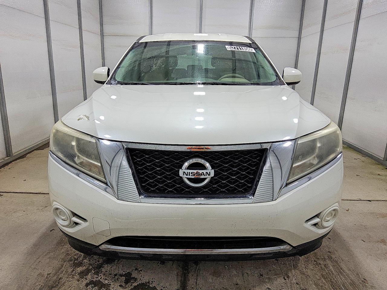 Nissan Pathfinder S