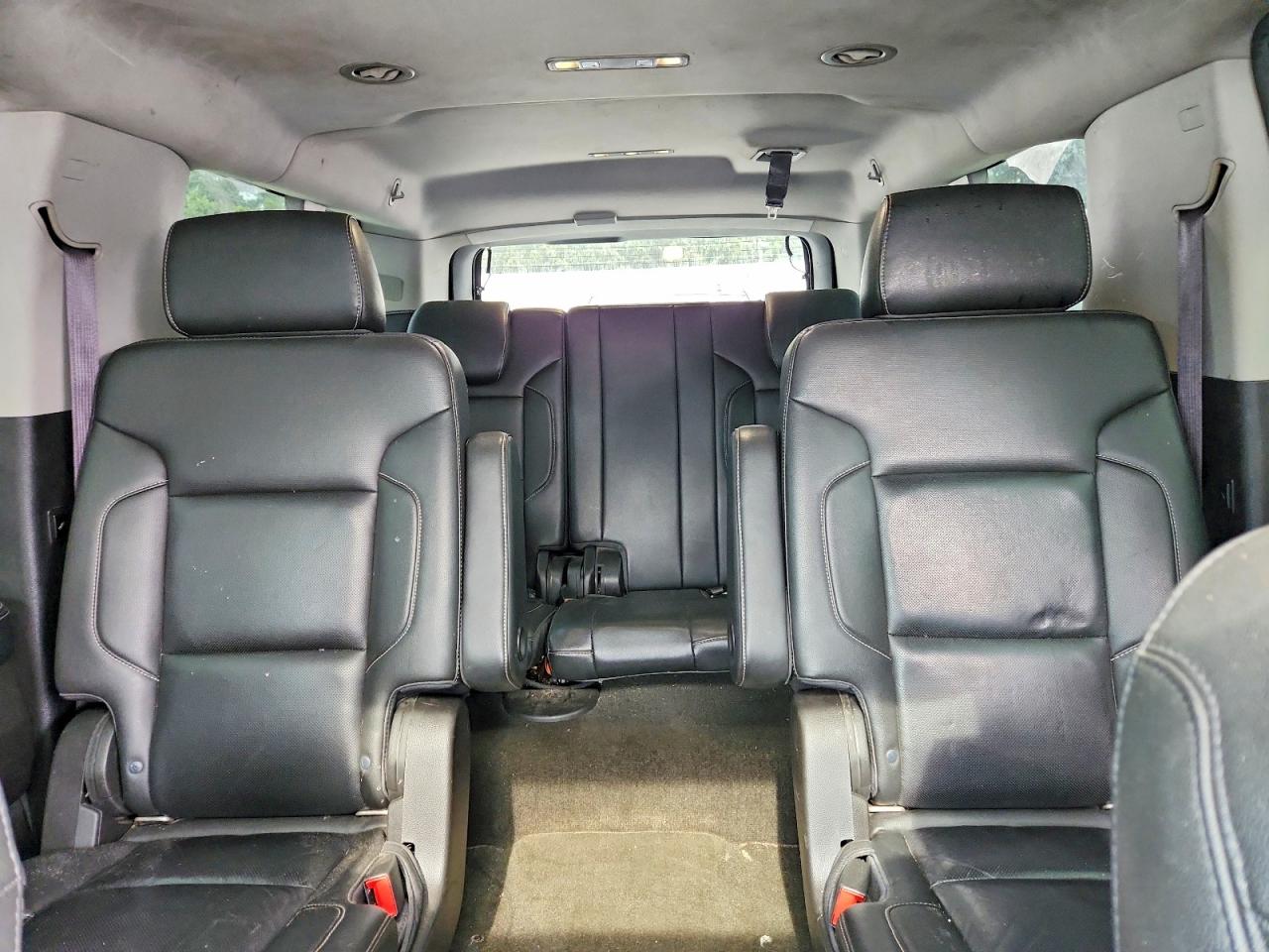 Chevrolet Suburban C1500 Premier