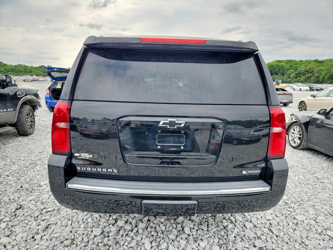 Chevrolet Suburban C1500 Premier