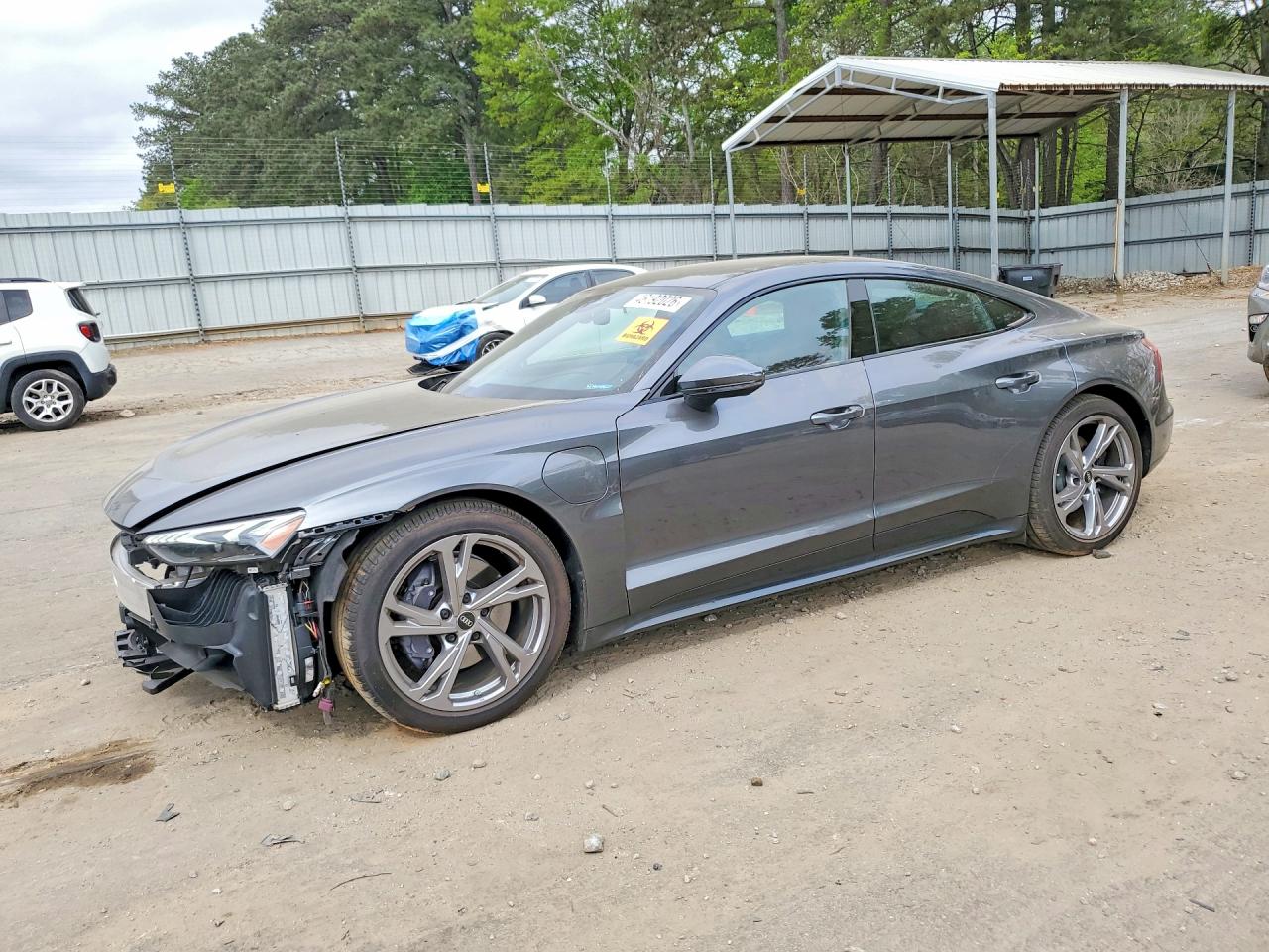 Salvage Audi e-tron Image