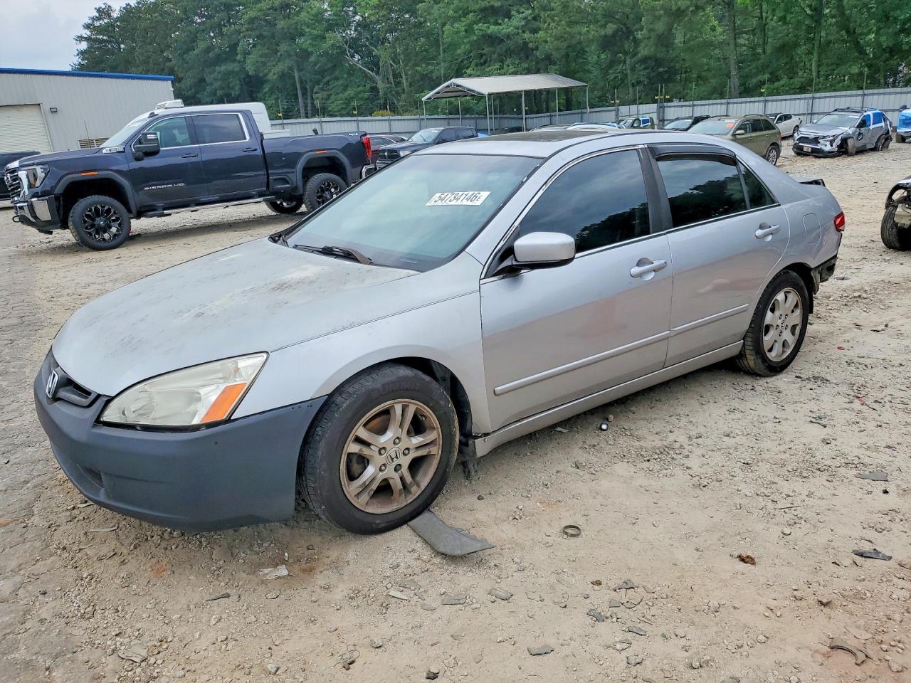 Salvage Honda Accord Image