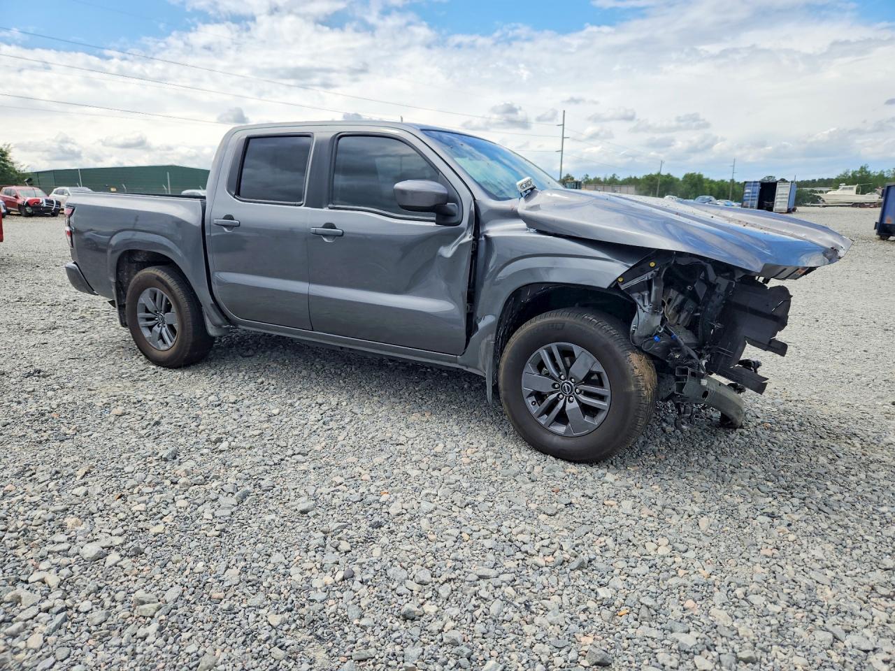 Nissan Frontier Sv