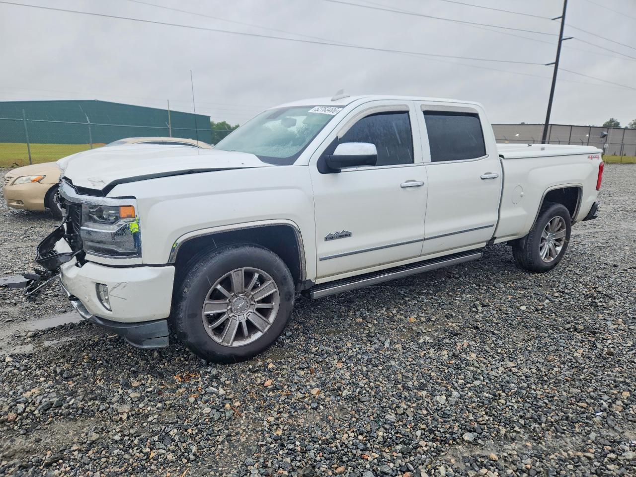 Salvage Chevrolet Silverado Image