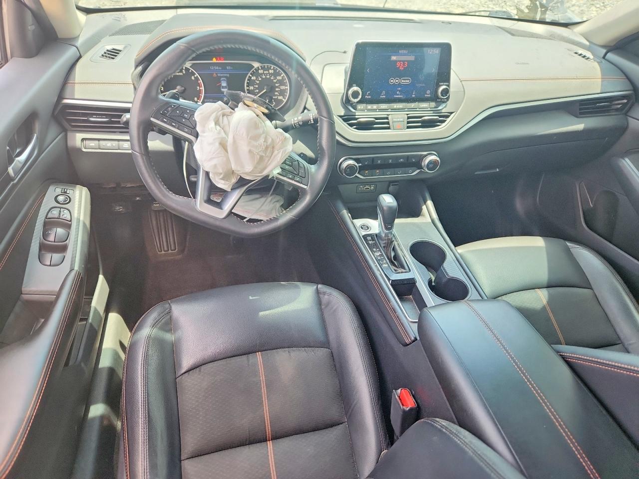 Nissan Altima Sr