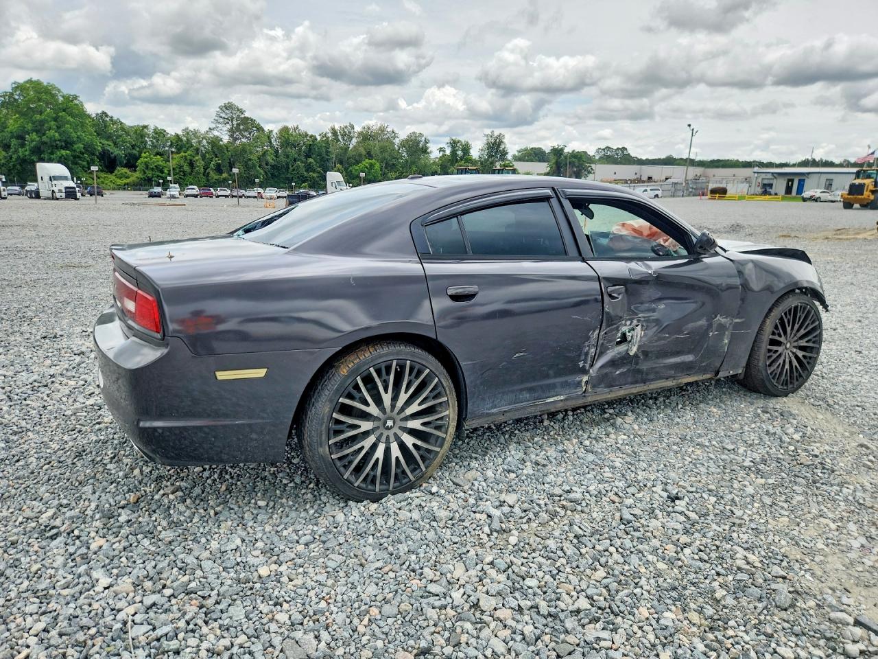Dodge Charger Se