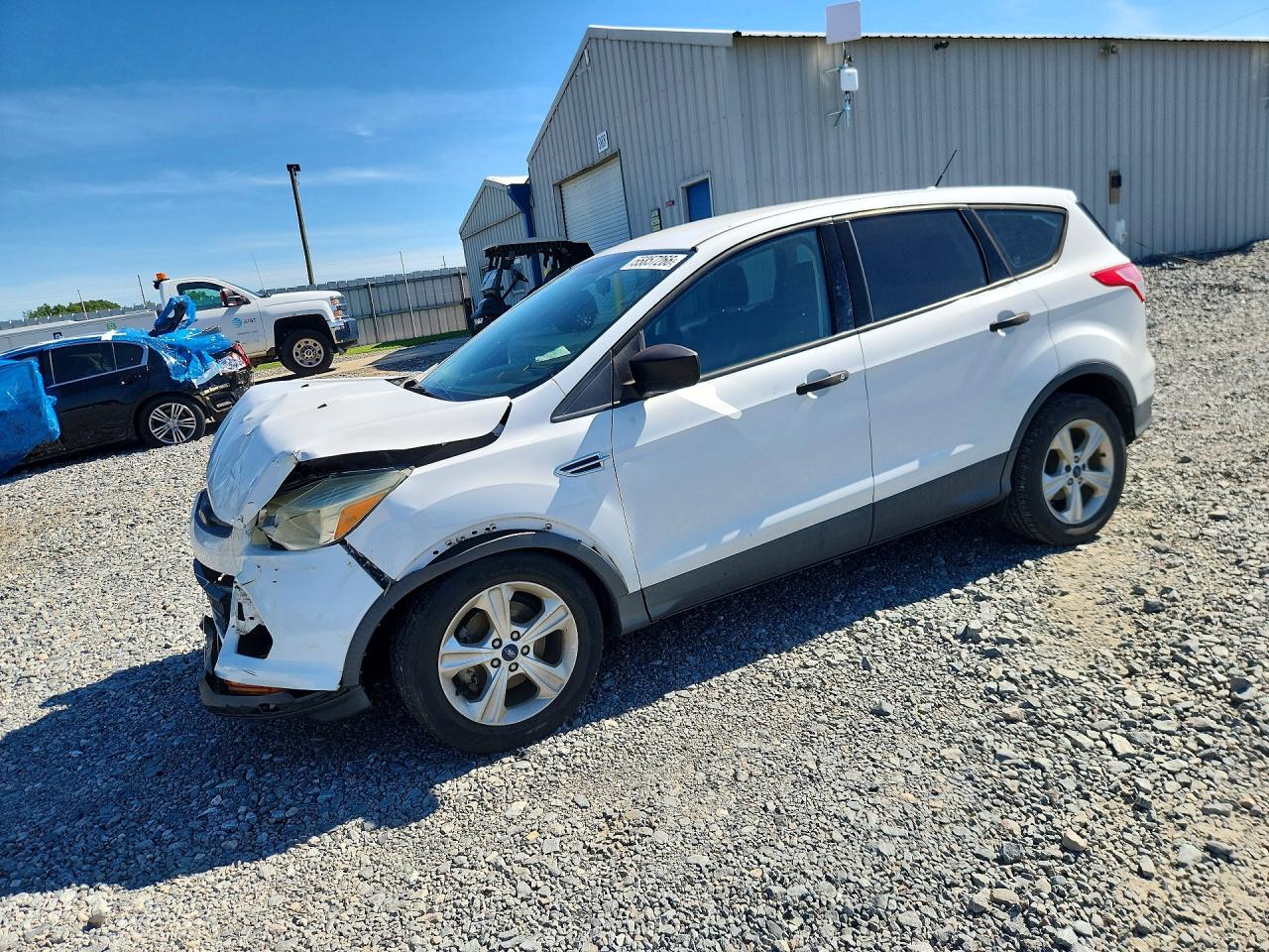 Salvage Ford Escape Image