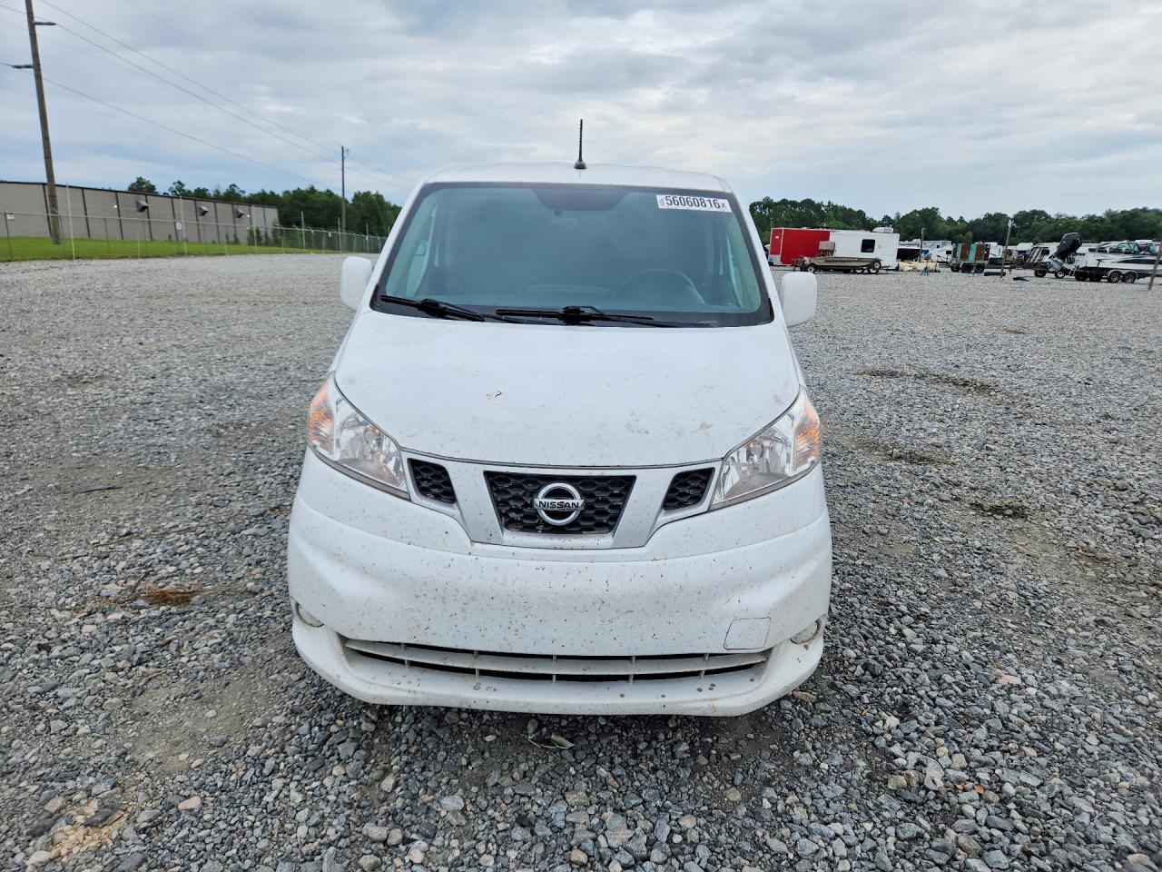 Nissan Nv