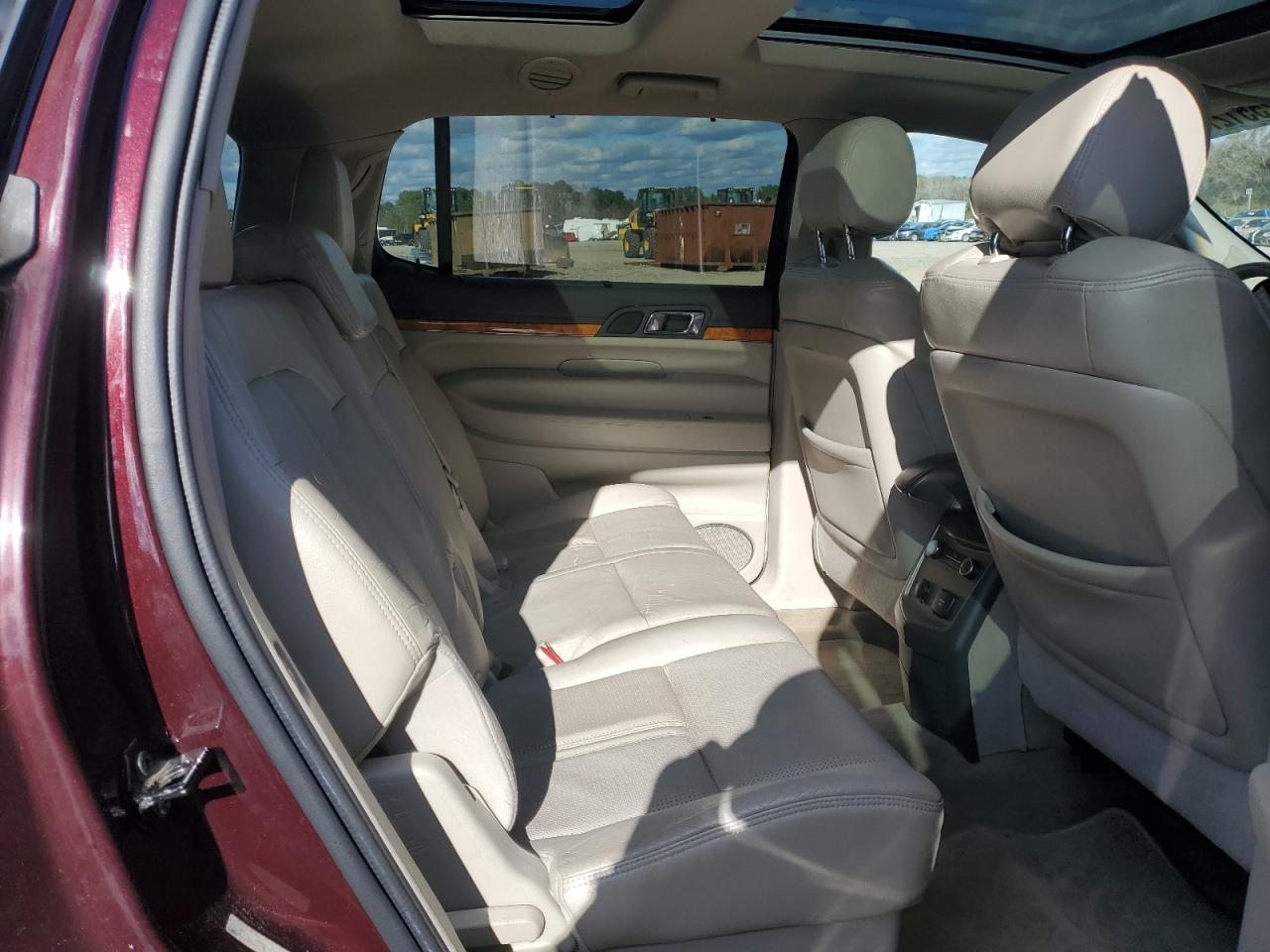 Lincoln MKT