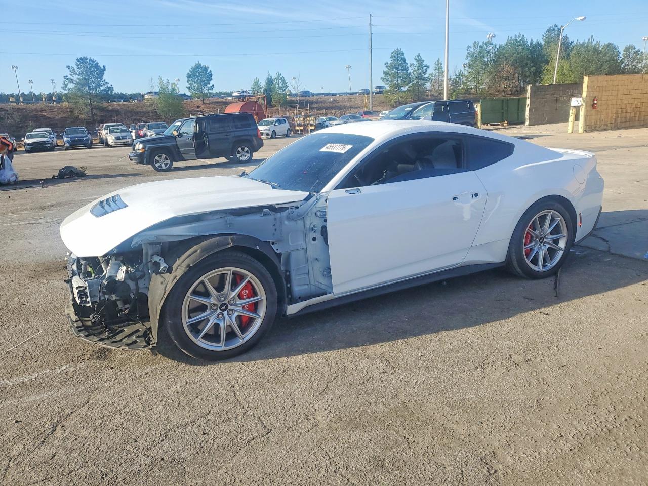 Salvage Ford Mustang Image