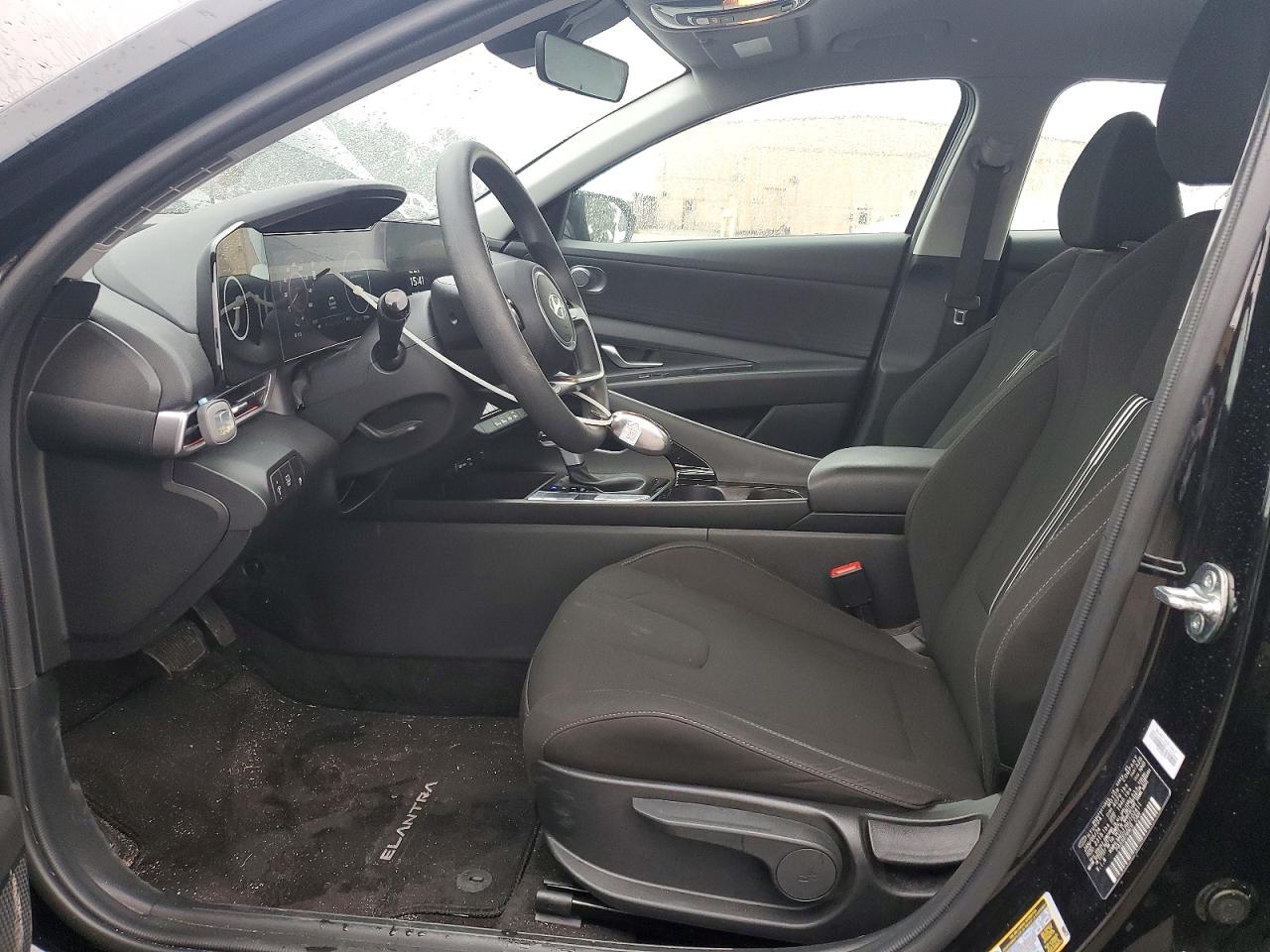 Hyundai ELANTRA Blue