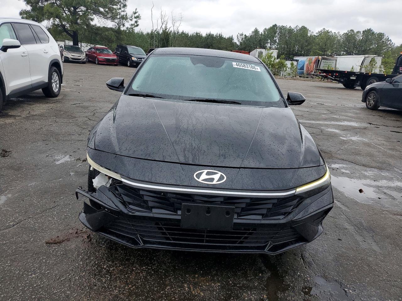 Hyundai ELANTRA Blue