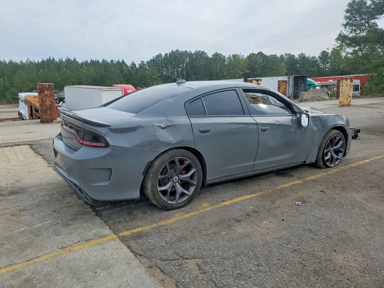 Dodge Charger R