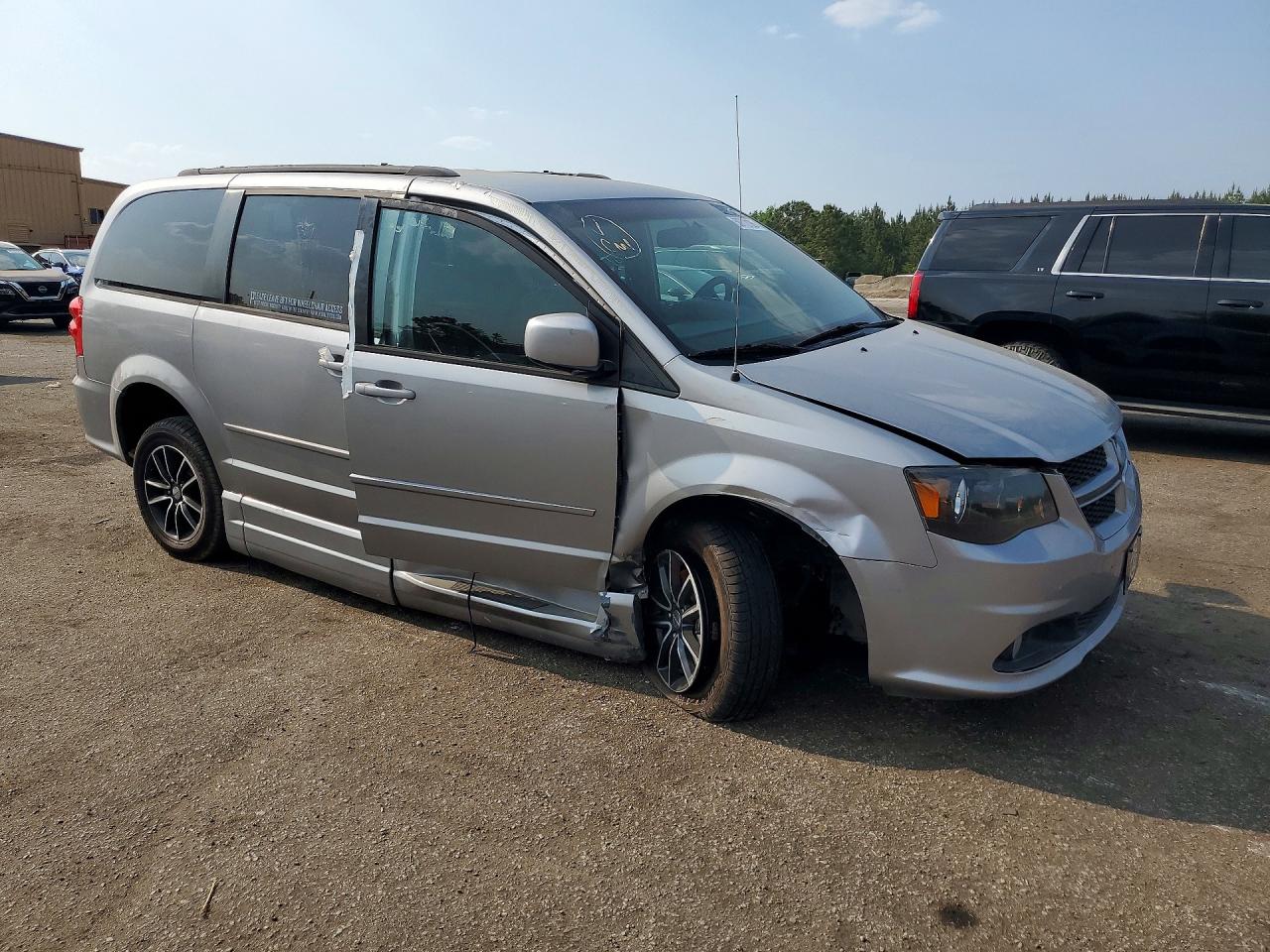 Dodge Caravan Gt