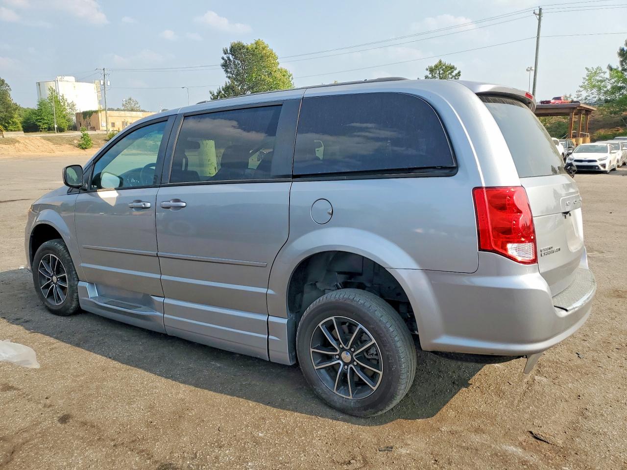 Dodge Caravan Gt
