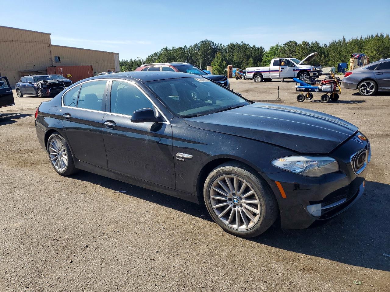 BMW 5 Series Xi