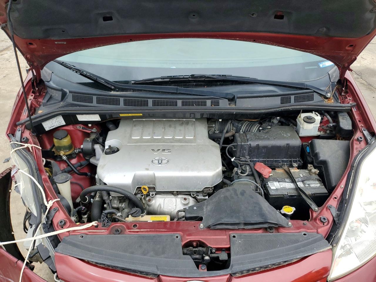 Toyota Sienna Le 7-passenger