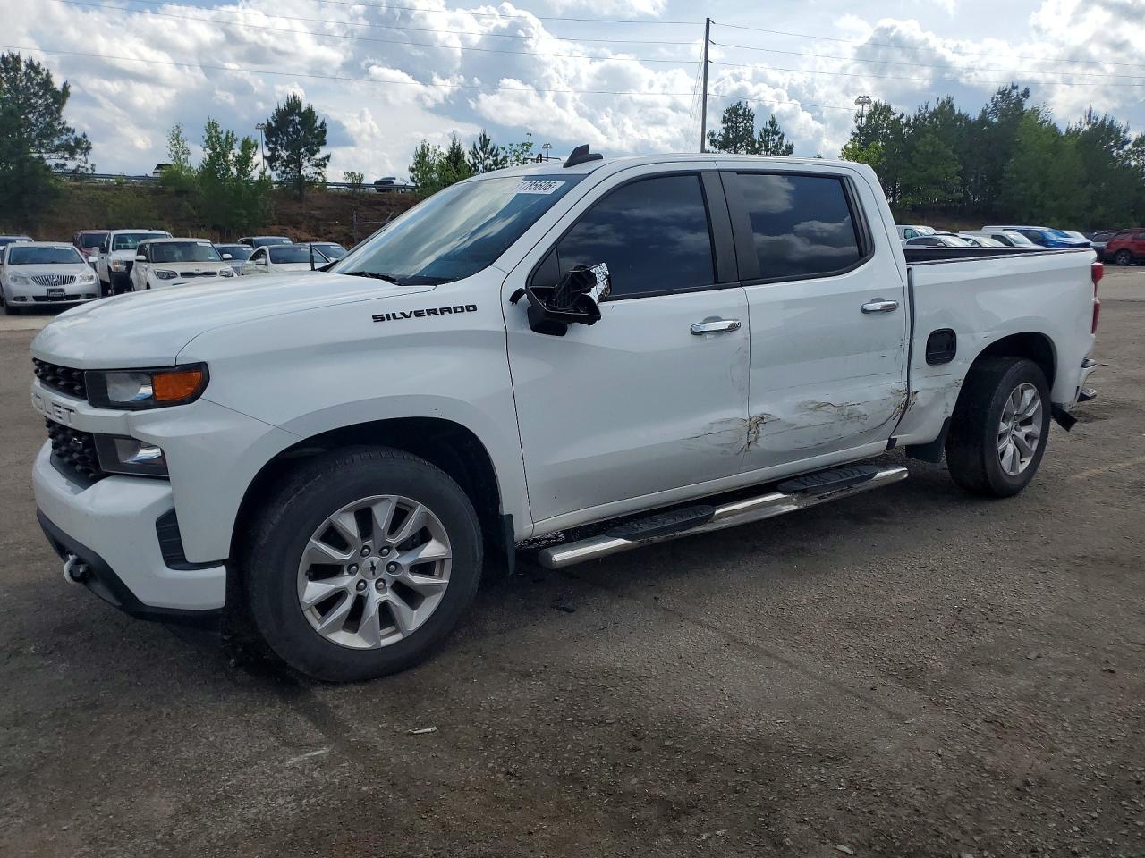 Salvage Chevrolet Silverado Image