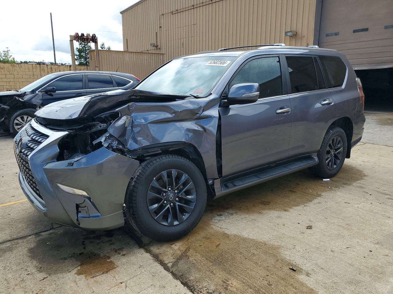 Salvage Lexus Gx Image