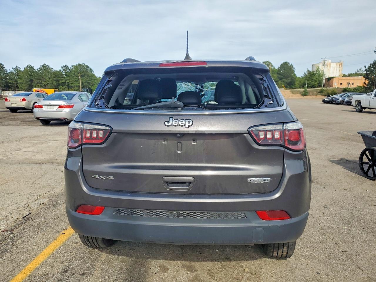 Jeep Compass Latitude