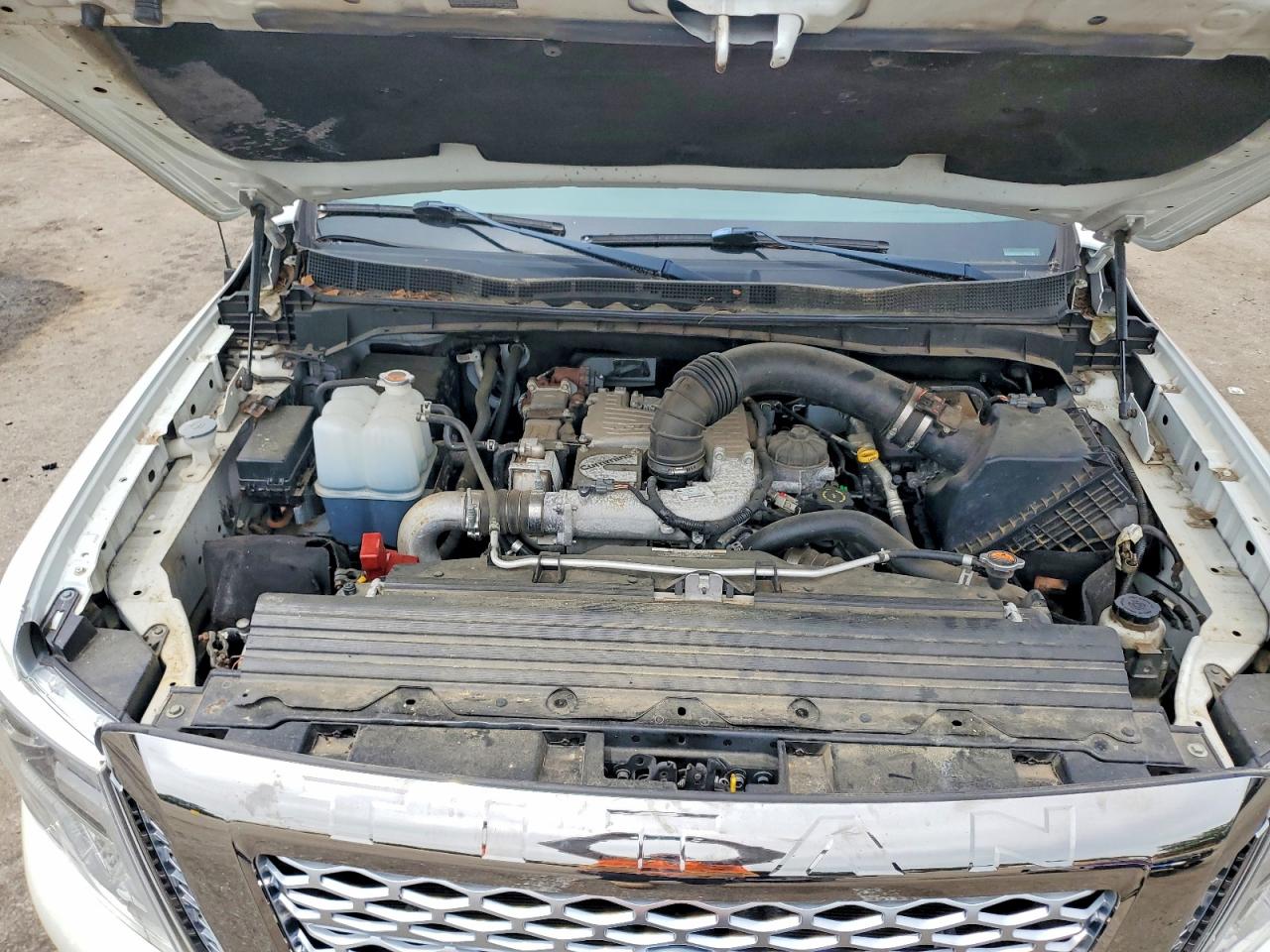 Nissan Titan Platinum Reserve