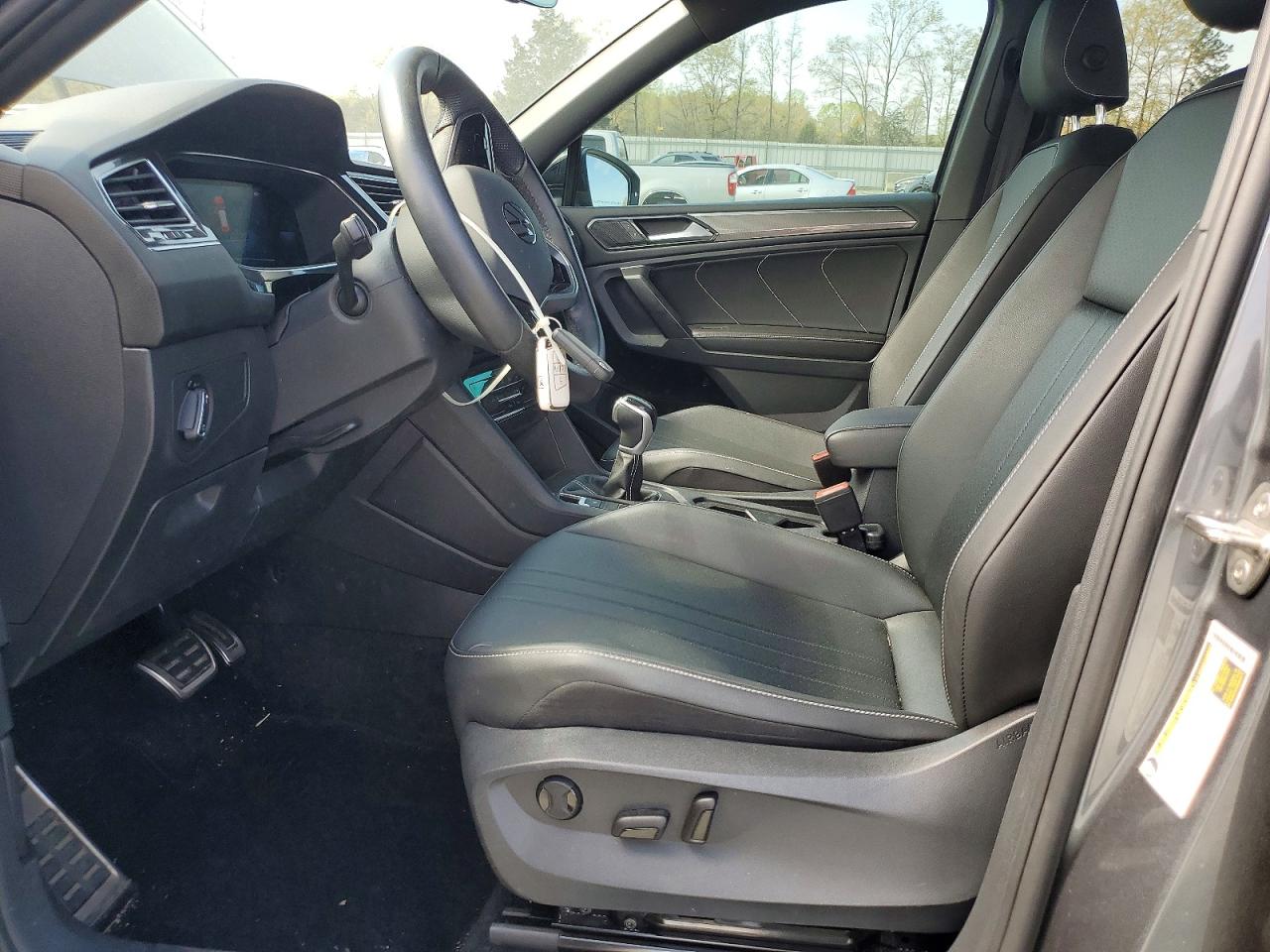 Volkswagen Tiguan Se R-line Black