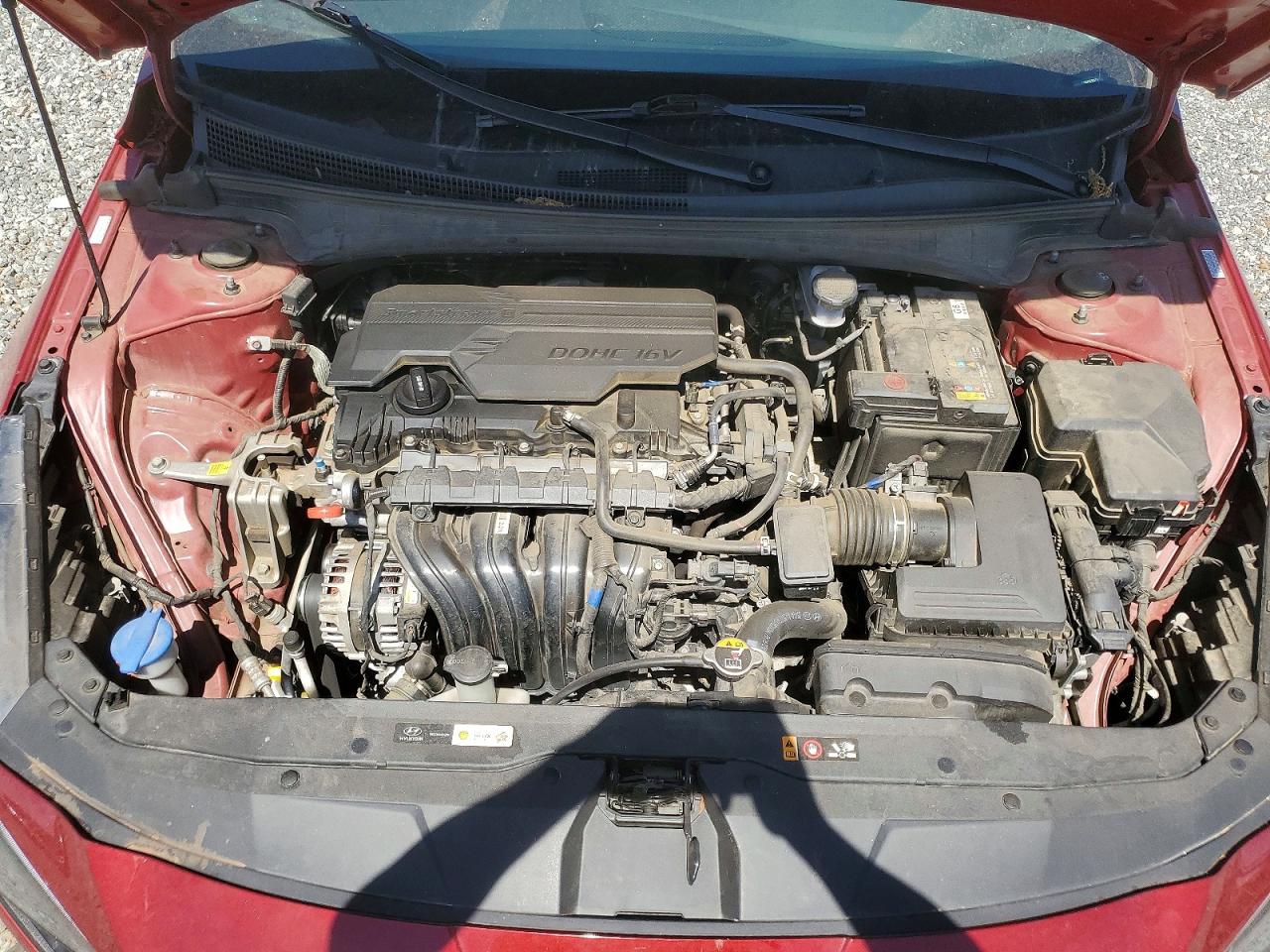 Hyundai ELANTRA Sel