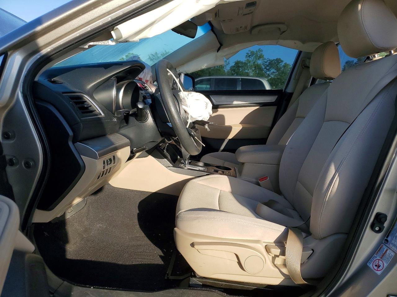 Subaru Legacy 2.5i