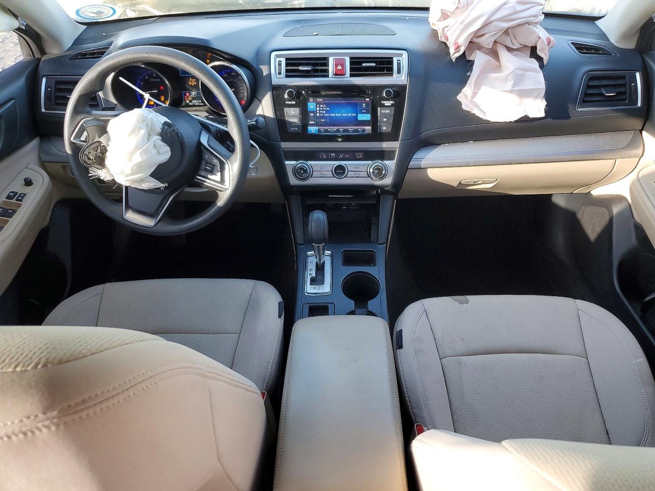 Subaru Legacy 2.5i