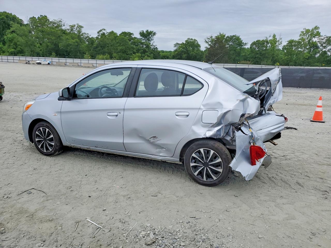 Mitsubishi Mirage G4 Es