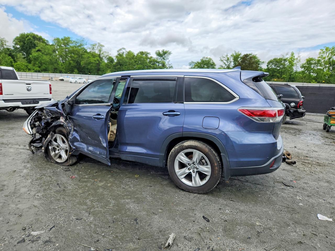 Toyota Highlander Limited Platinum