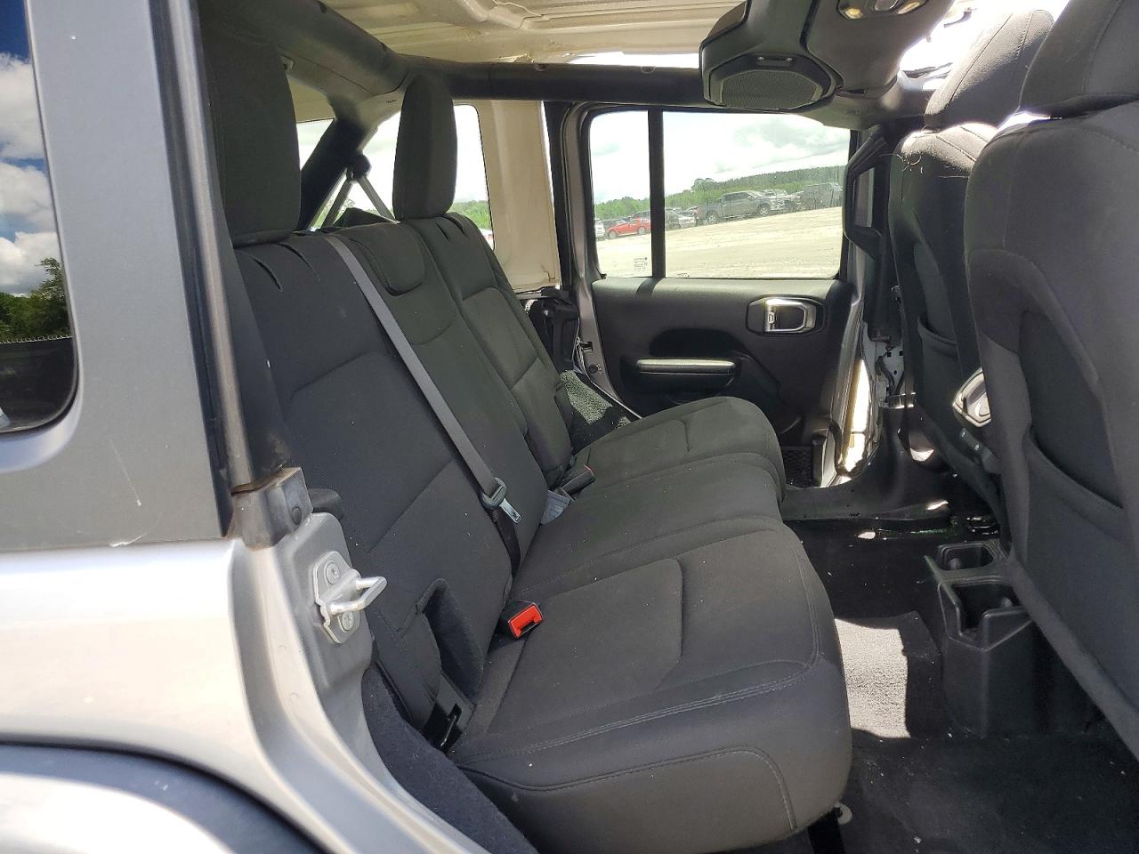 Jeep Wrangler Sport