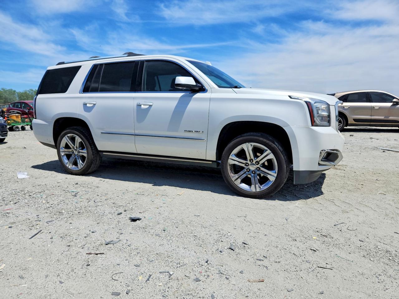 GMC Yukon Denali